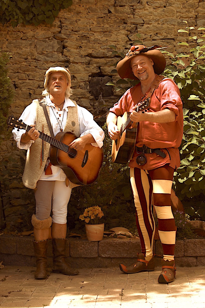 Die Sangesbarden beim Peter- & Paulfest in der historischen Altstadt